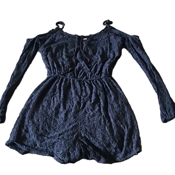 Hollister Pants - Hollister‎ Black Knit Romper Size Small